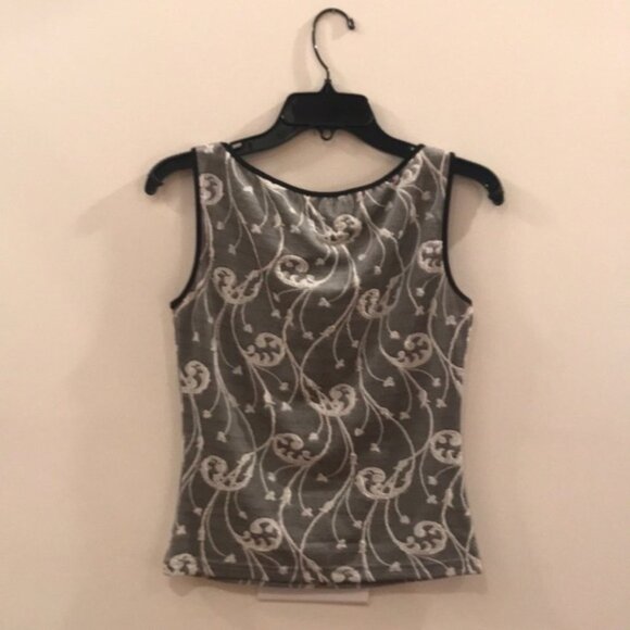 🖤 Vintage Bebe Women’s Sleeveless Floral Top | Size L - Picture 2 of 8